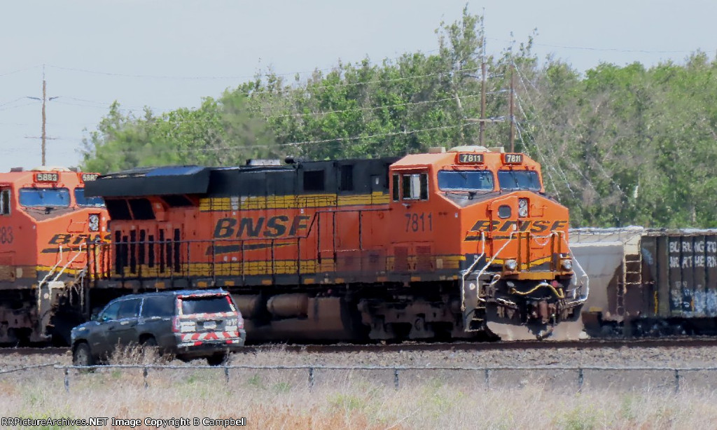 BNSF 7811